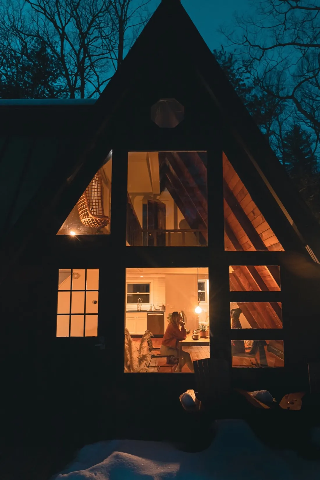 A Black A-Frame, photo 2